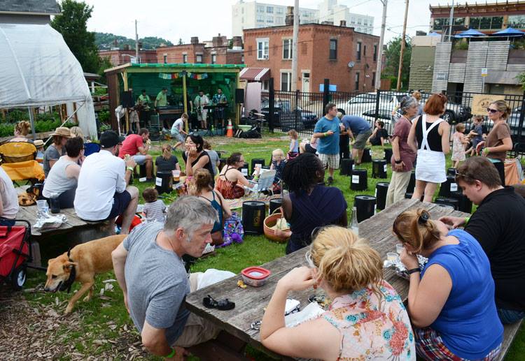 10491230_10202170570497808_6767160386164049331_n